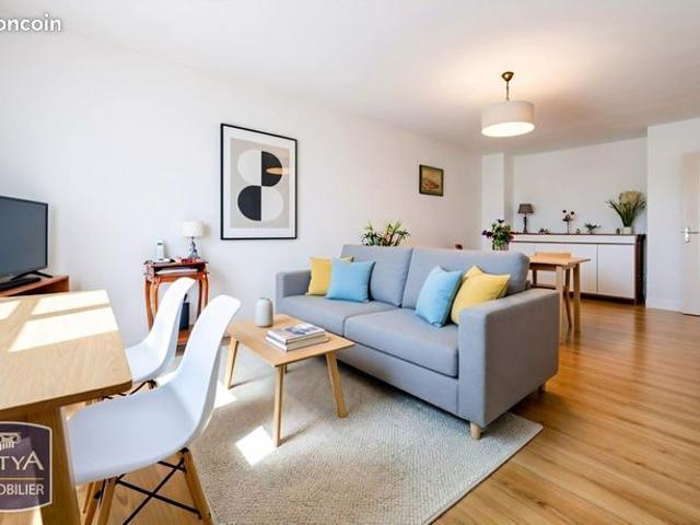 Appartement vente à La Tour-du-Pin, Pont-de-chéruy