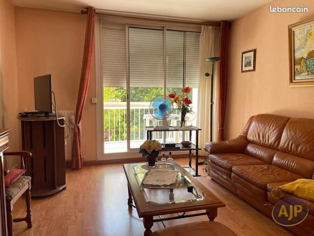 Appartement vente à Saintes