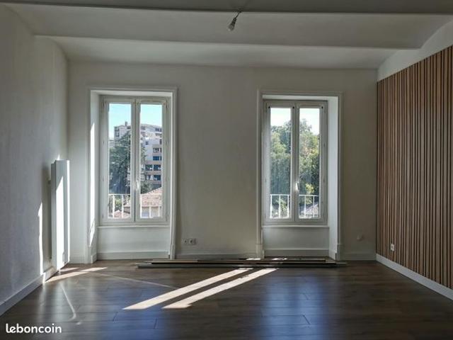 Appartement vente à Aubenas, Ardèche