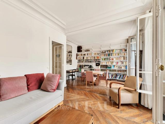 Appartement vente à Paris 1er Arrondissement, Paris