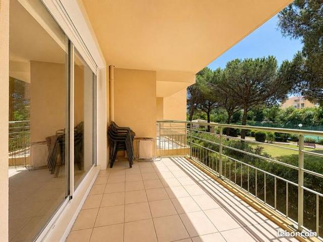 Appartement vente à Arrondissement de Draguignan, Fréjus