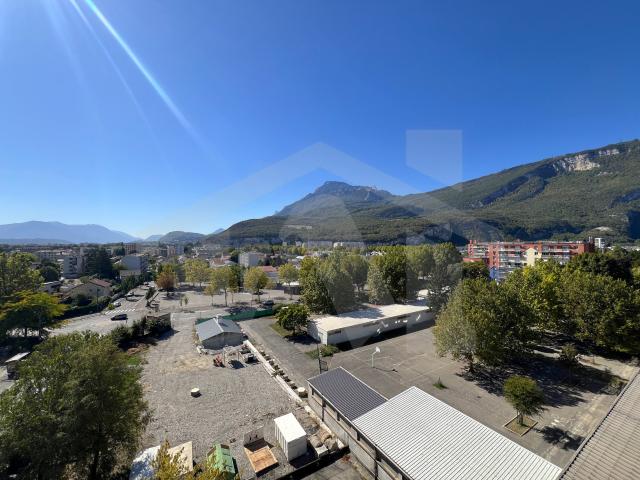Appartement vente à Fontaine, Isère