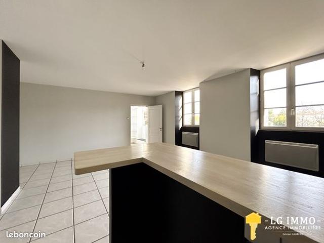 Appartement vente à Saintes, Gémozac