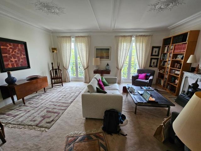 Appartement vente à Paris, Île-de-France