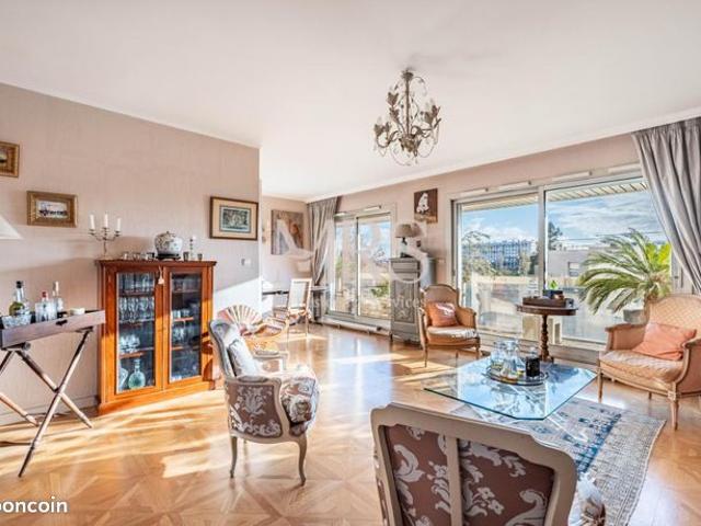 Appartement vente à Paris, Île-de-France