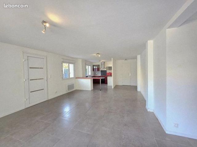 Appartement vente à Aix-en-Provence, La Roque-d'anthéron