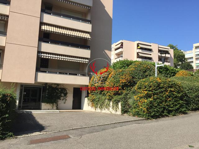 Appartement vente à Saint-Genis-Laval, Rhône