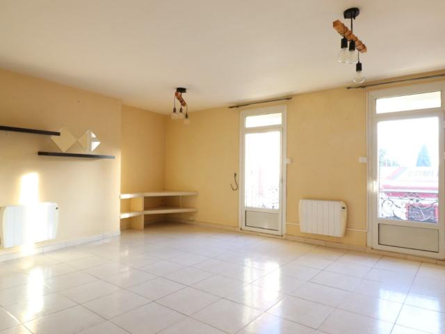 Appartement location à Mas Cot, Saint-Estève