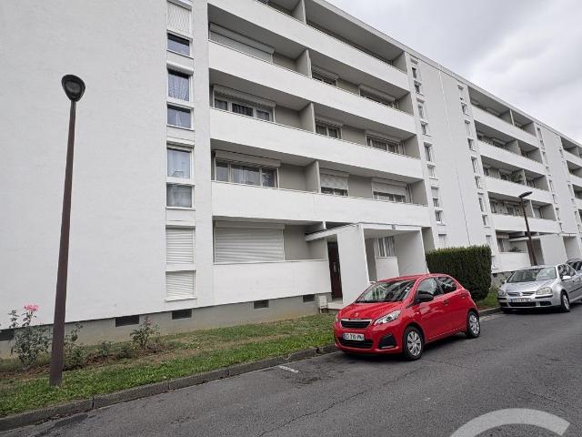 Appartement location à Saint-Quentin, Saint-quentin