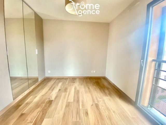 Appartement location à Tournon-sur-Rhône, Saint-barthélemy-le-plain