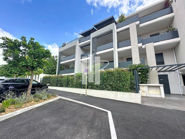 Appartement vente à Arrondissement de Draguignan, Saint-raphaël