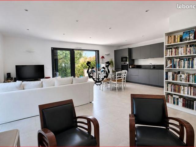 Appartement vente à Arrondissement de Draguignan, Roquebrune-sur-argens