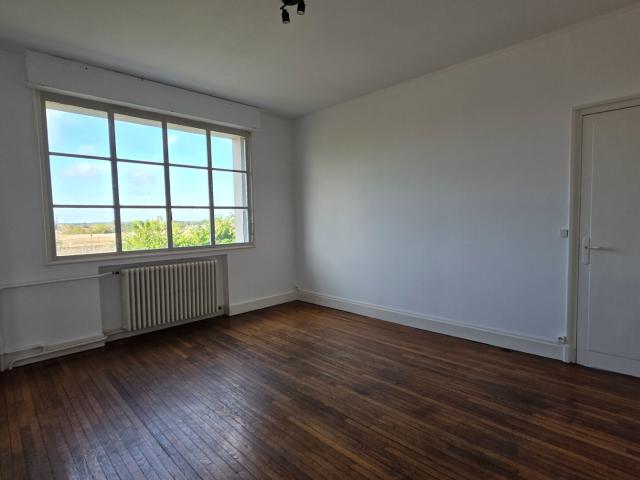 Appartement vente à Bréand, Allouis