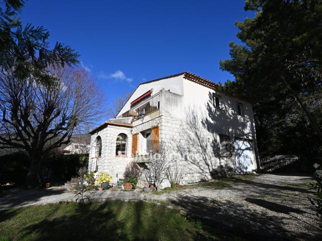Appartement vente à Saint-Vallier-de-Thiey, Alpes-Maritimes
