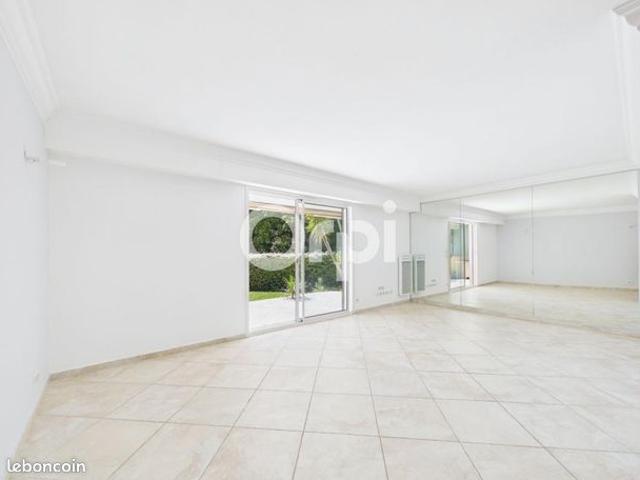 Appartement vente à Grasse, Mandelieu-la-napoule