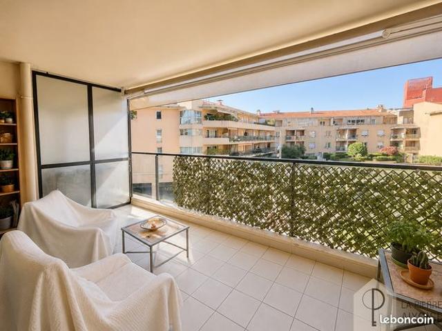 Appartement vente à Aix-en-Provence, Aix-en-provence