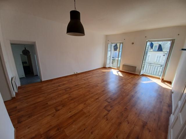 Appartement vente à Cosne-Cours-sur-Loire, La Charité-sur-loire