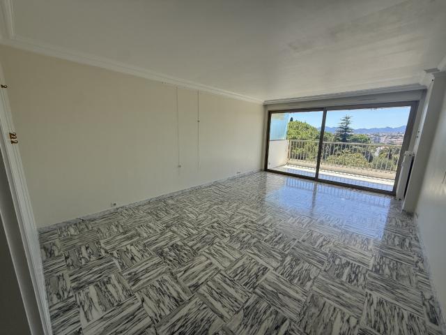 Appartement location à Terrefial, Cannes