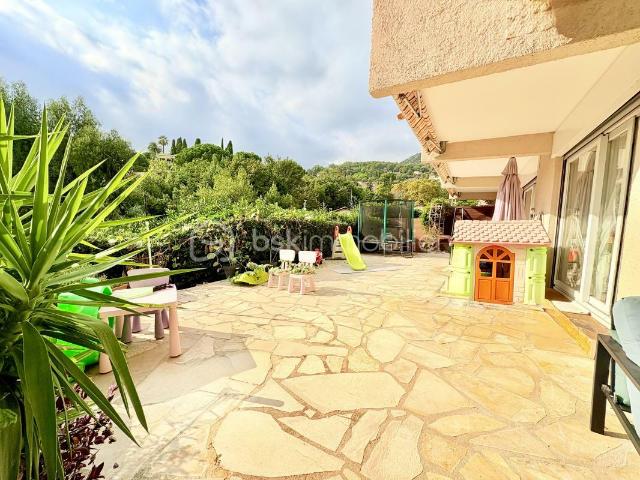 Appartement vente à Grasse, Vence