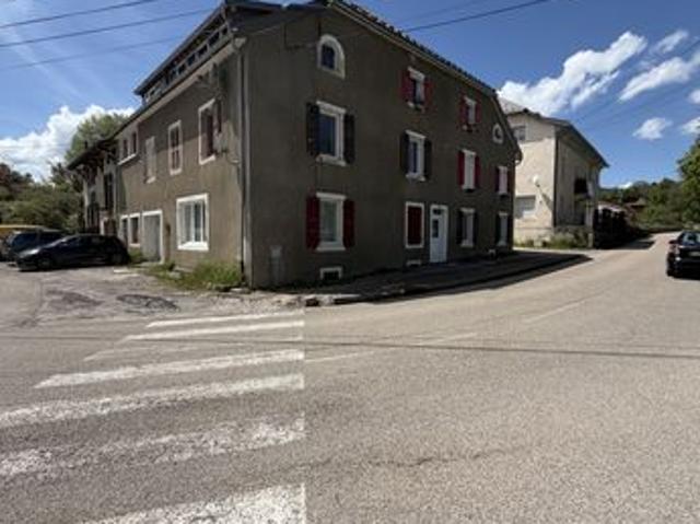 Appartement vente à Lons-le-Saunier, Foncine-le-bas