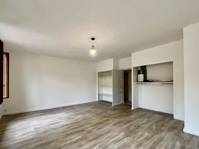 Appartement location à Villeneuve-sur-Lot, Sainte-livrade-sur-lot