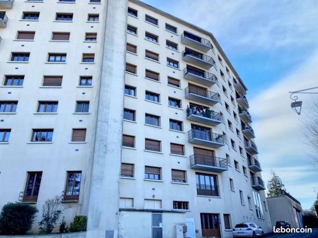 Appartement vente à Ambert, Sainte-catherine