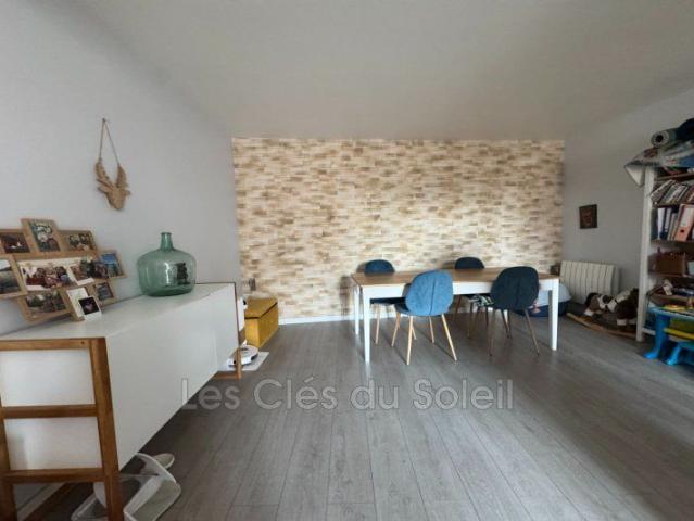 Appartement location à Camps-la-Source, Var