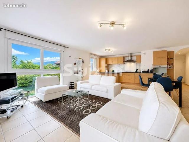 Appartement vente à Gex, Cessy
