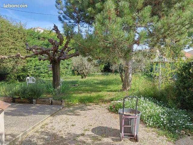 Appartement vente à Aix-en-Provence, Sénas
