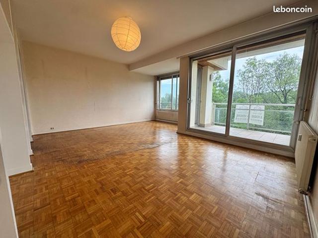 Appartement vente à Charleville-Mézières, Charleville-mézières