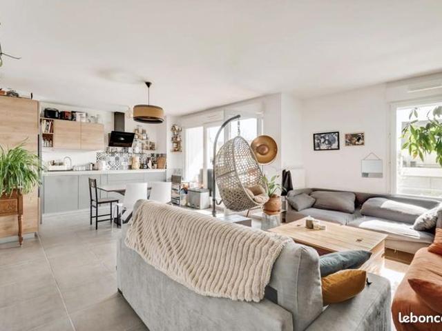 Appartement vente à Saint-Denis, La Courneuve