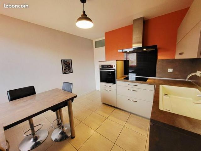 Appartement vente à Gourdon, Ussel