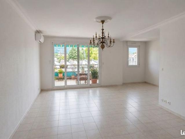 Appartement vente à Voiron, Isère