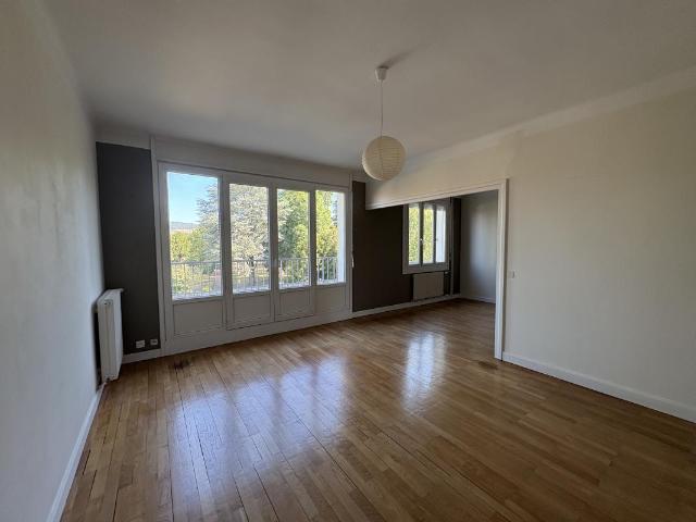 Appartement location à Les Rameaux, Saint-Symphorien-sur-Coise