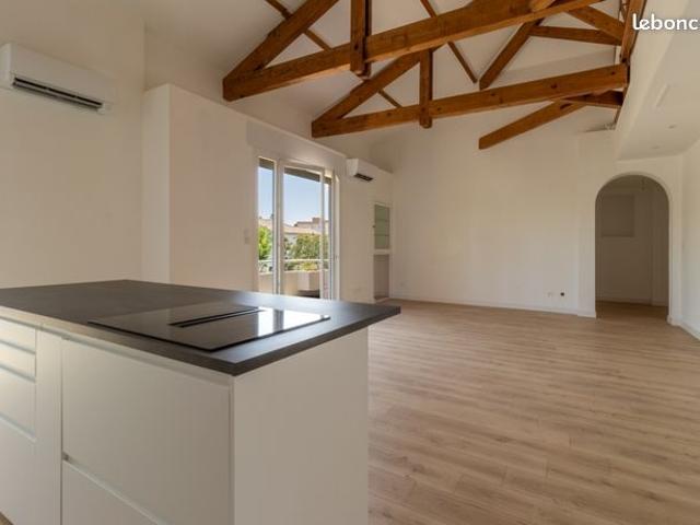Appartement vente à Arrondissement de Toulon, Hyères