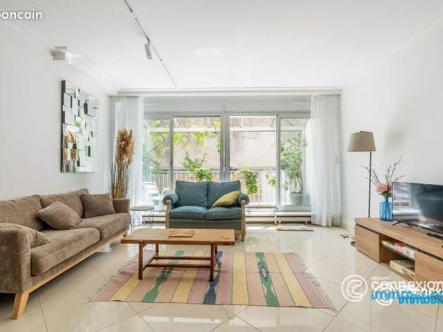 Appartement vente à Paris, Île-de-France