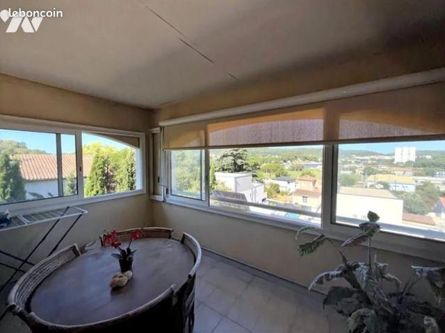 Appartement vente à Bagnols-sur-Cèze, Gard