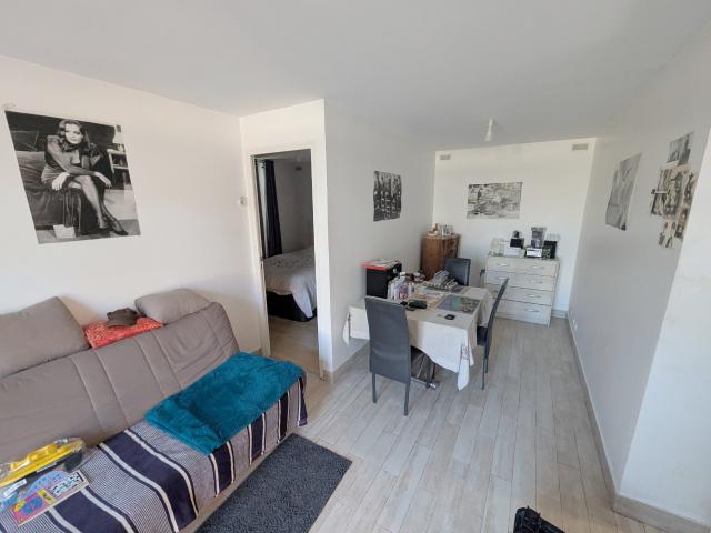 Appartement vente à Fontainebleau, Montcourt-fromonville