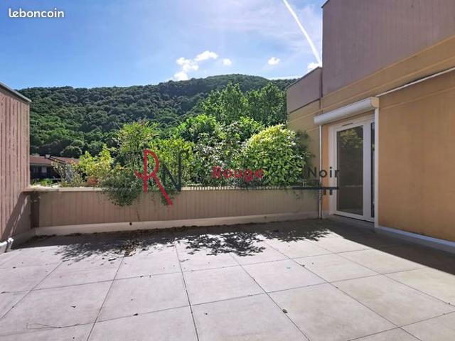 Appartement vente à Grenoble, Poisat
