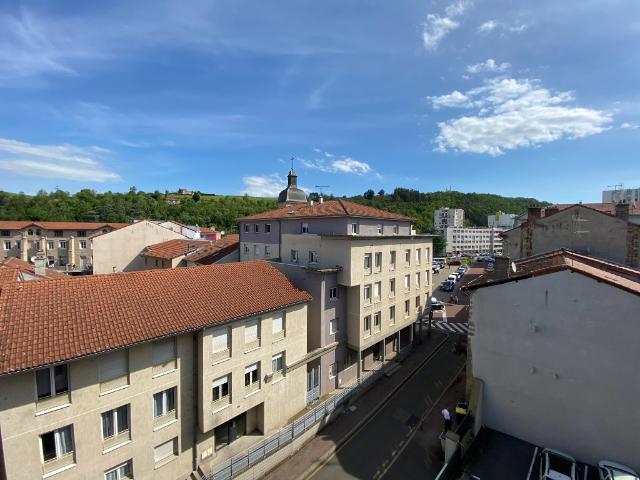 Appartement vente à La Cotille, Le Chambon-Feugerolles