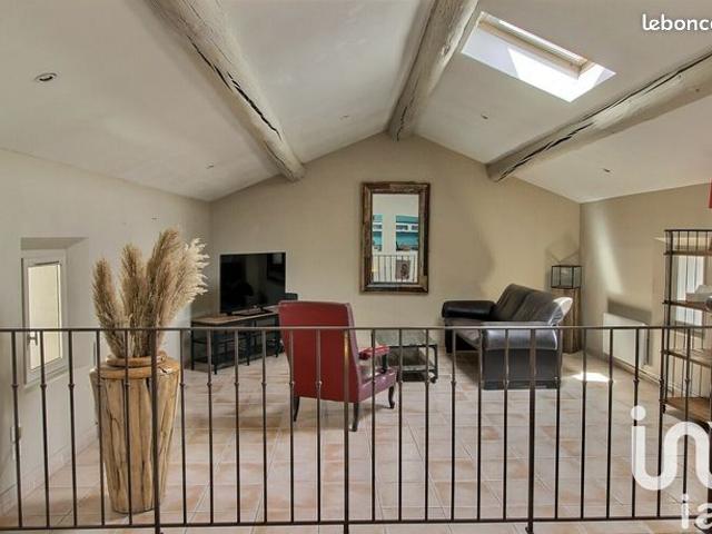 Appartement vente à Carpentras, Caromb