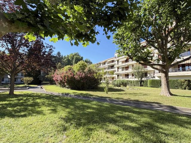 Appartement vente à Aix-en-Provence, Aix-en-provence
