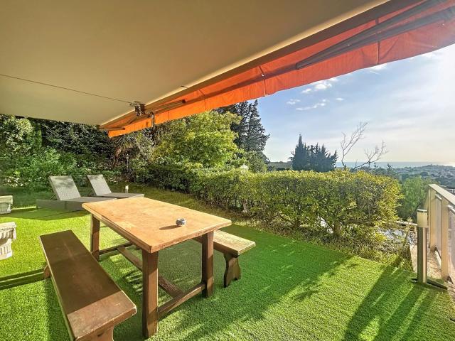 Appartement vente à Grasse, Le Cannet