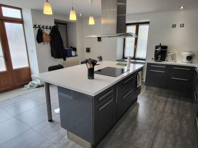 Appartement vente à Pontarlier, La Cluse-et-mijoux
