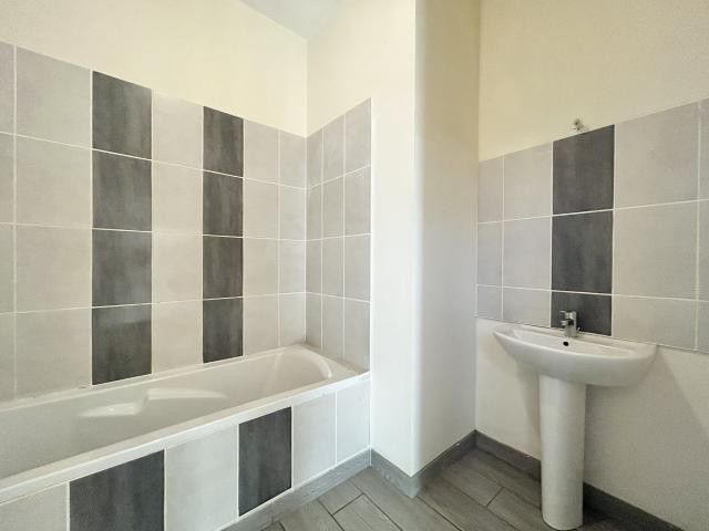 Appartement location à Saint-Étienne, Châteauneuf