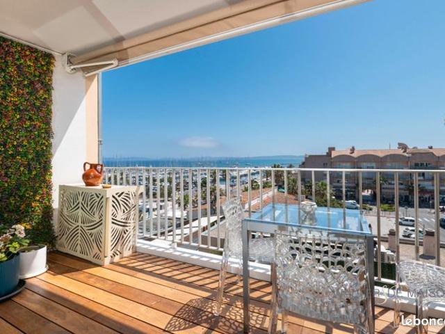 Appartement vente à Arrondissement de Toulon, Hyères