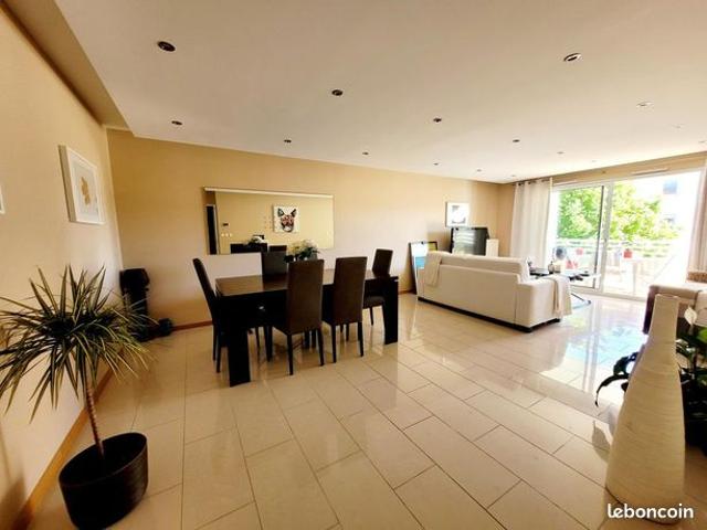 Appartement vente à Gex, Ferney-voltaire