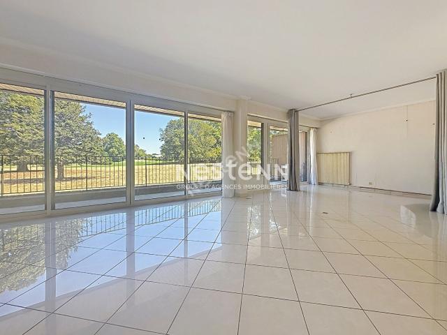 Appartement vente à Le Coudray-Montceaux, Essonne