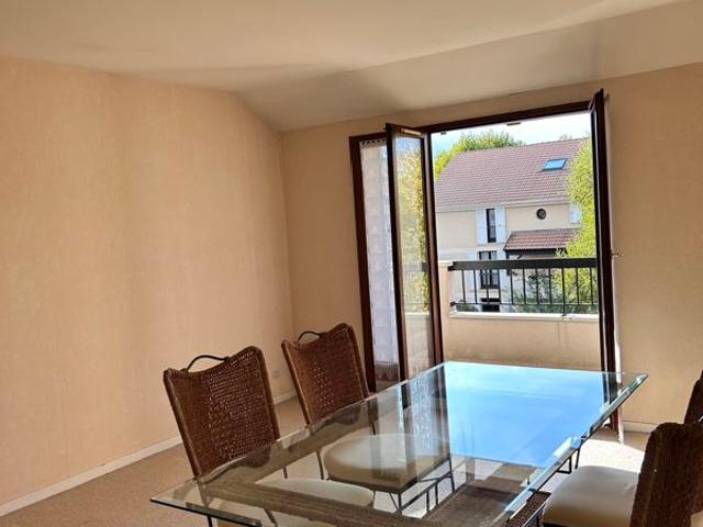 Appartement vente à France métropolitaine, Buc