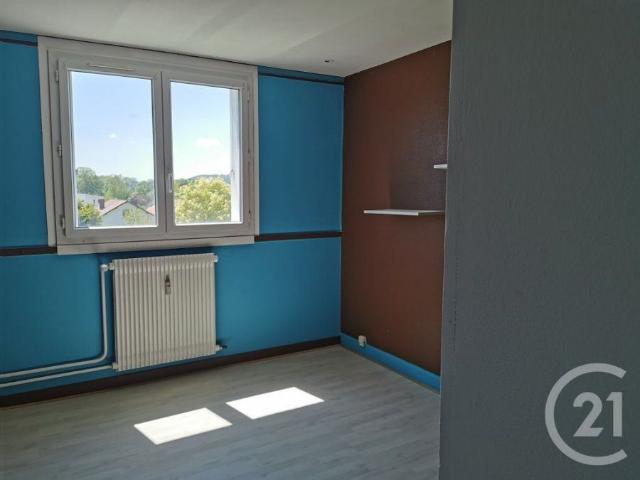 Appartement location à Neufchâteau, Contrexéville